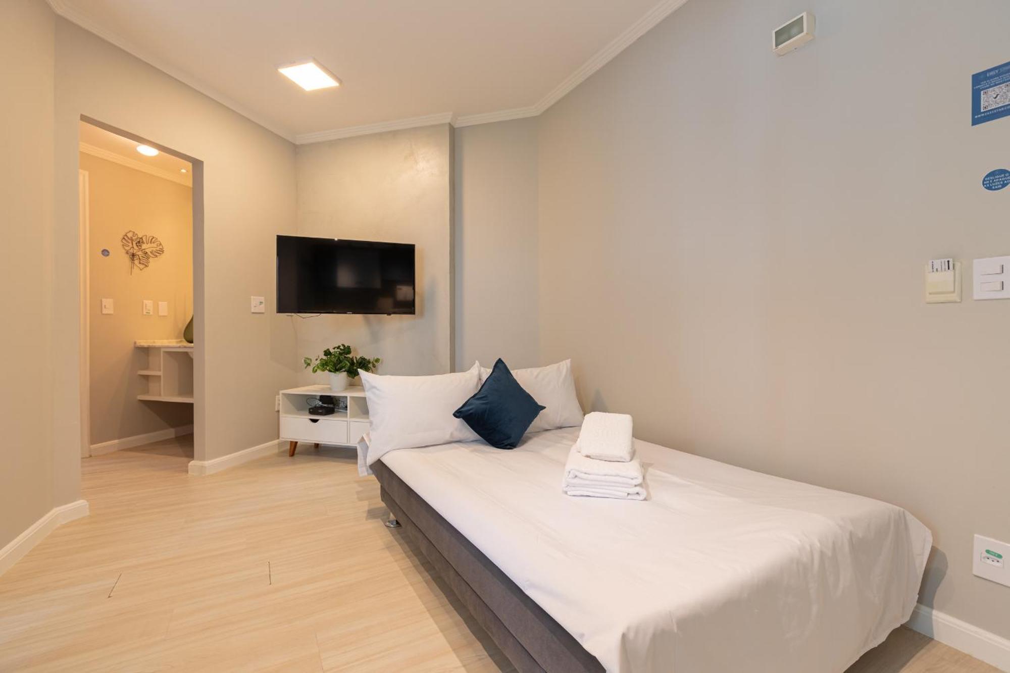 Easy Star - Charmoso Flat Na Rua Bela Cintra - Pg01i *