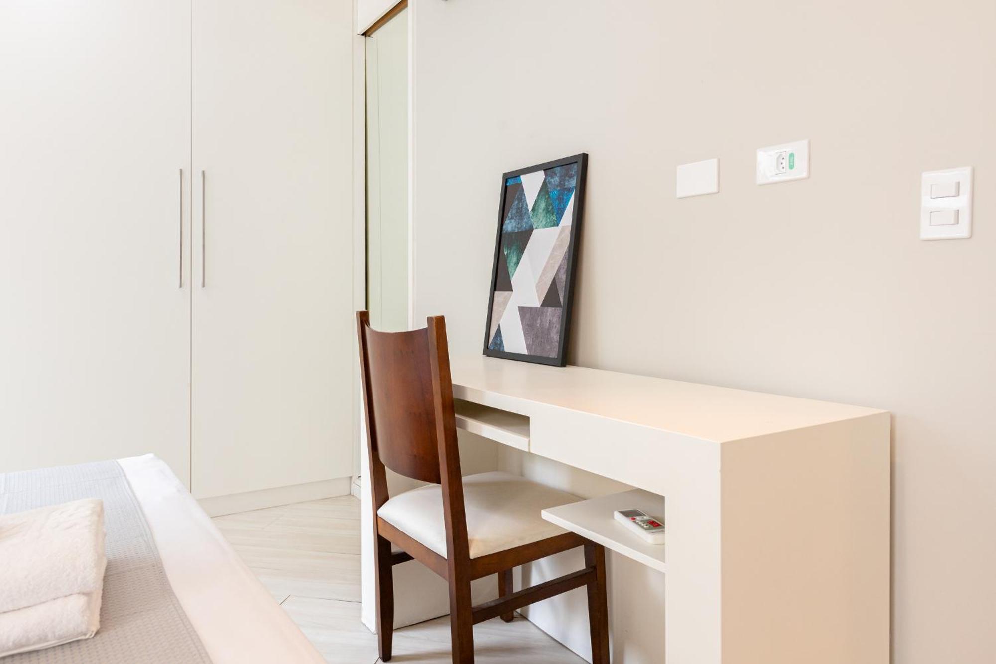 Easy Star - Charmoso Flat Na Rua Bela Cintra - Pg01i Apartamento *