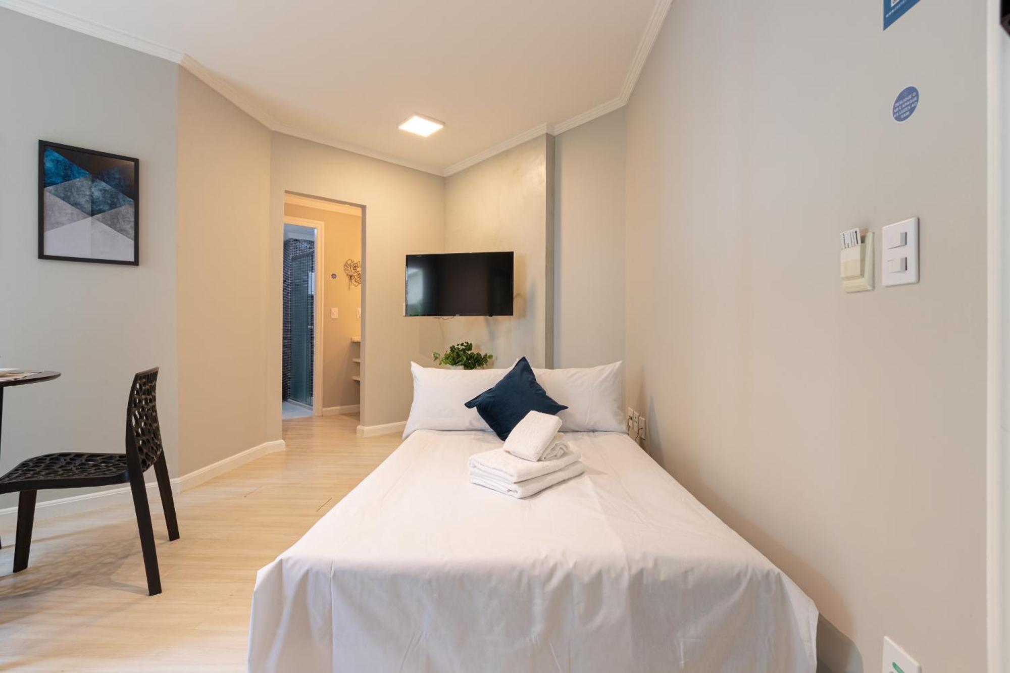 Easy Star - Charmoso Flat Na Rua Bela Cintra - Pg01i *