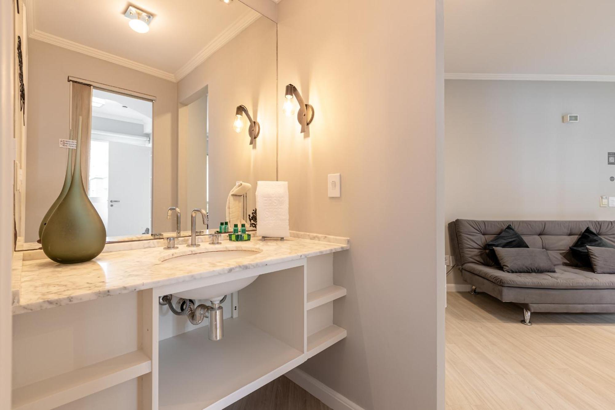 Easy Star - Charmoso Flat Na Rua Bela Cintra - Pg01i *